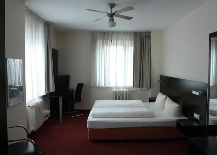 Hotel Fair Frankfurt - An Der Messe 3*